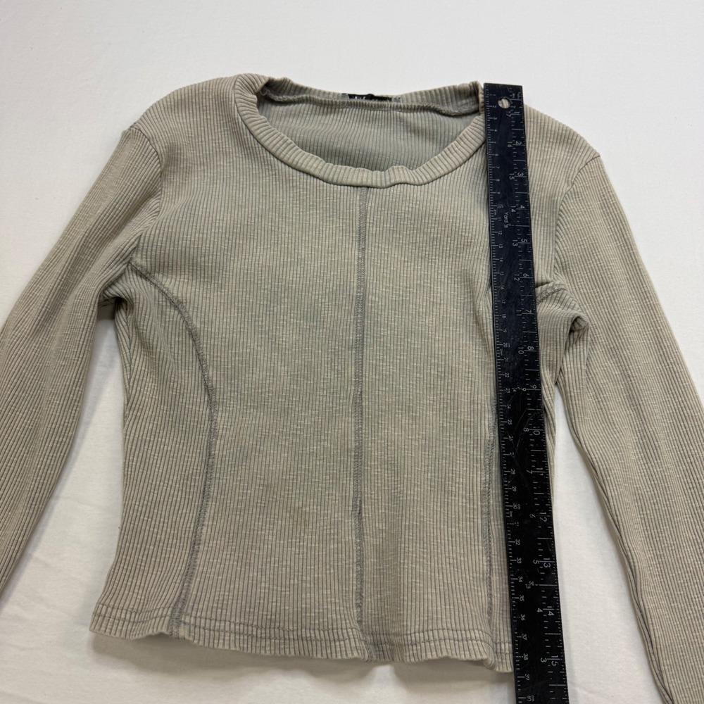 Zara Womens Grey Ribbed Long Sleeve Crop Top Exposed Seam Size Medium - Picture 3 of 7